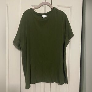 Ava & Viv Women's Olive Green Short Sleeve Tee